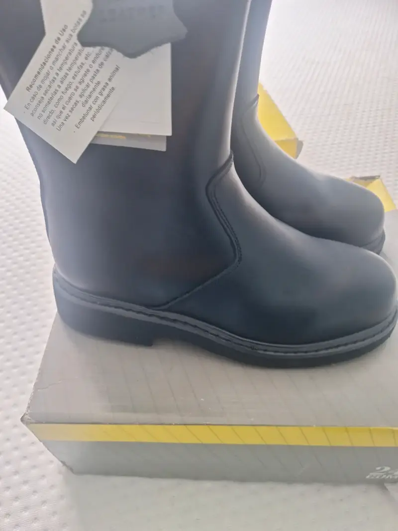 Zapatos de cuero negro para hombre - 2