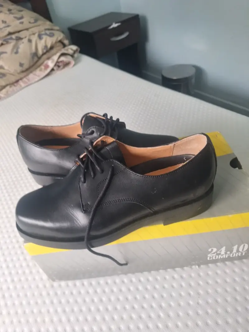 Zapatos de cuero negro para hombre - 4