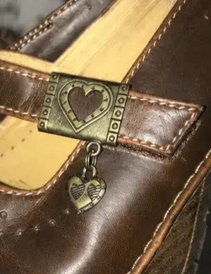 Zapatos de cuero marrón con tacón grueso - miniatura 5