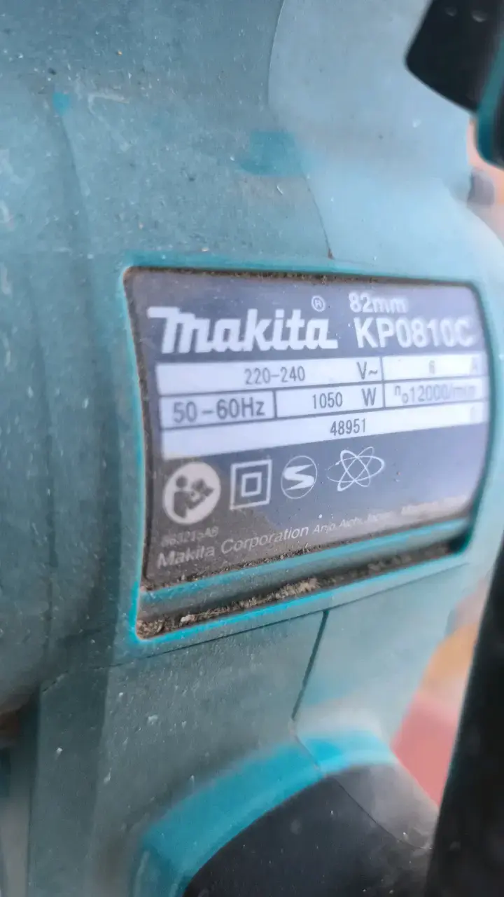 Cepillo eléctrico Makita KP0810C 82mm - 3