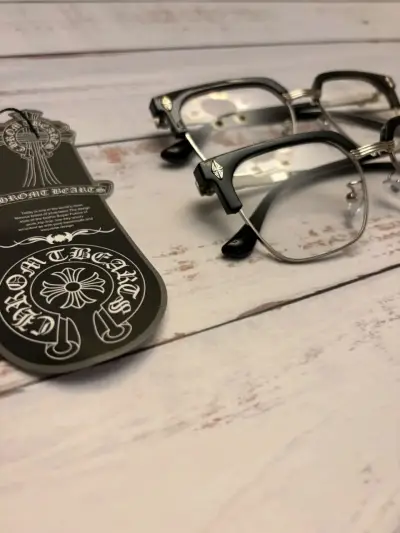 Gafas de Lectura Chrome Hearts Negras - miniatura 2