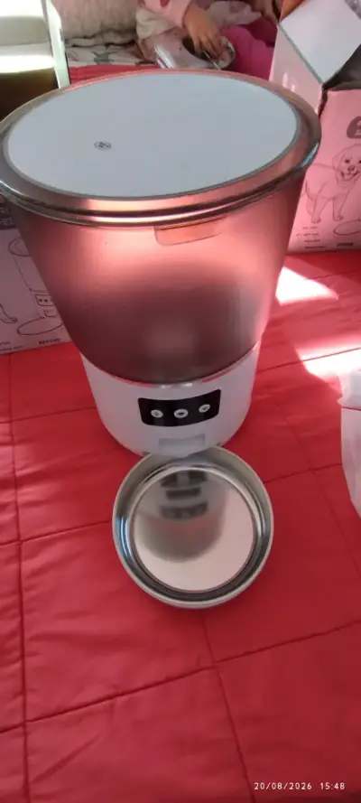 Dispensador comida perro gato 4L WiFi app Tuya - miniatura 2