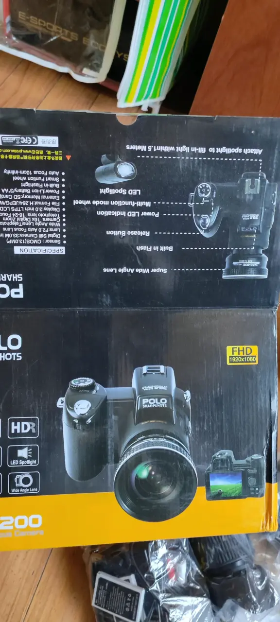 Cámara digital Polo D7200 con accesorios - 4