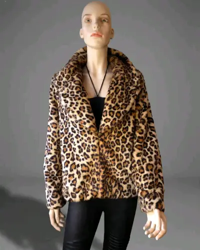 Chaqueta de Piel Sintética Leopardo "Love Token" - miniatura 1