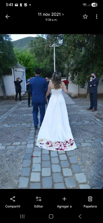 Vestido de novia Santo Encanto modelo Anastasia marfil - miniatura 6