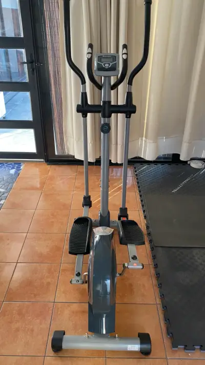 Elíptica Bianchi E-1250 para ejercicio en casa - miniatura 6