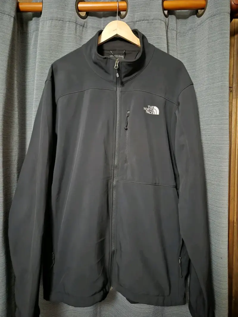 Chaqueta Softshell Negra The North Face - 1
