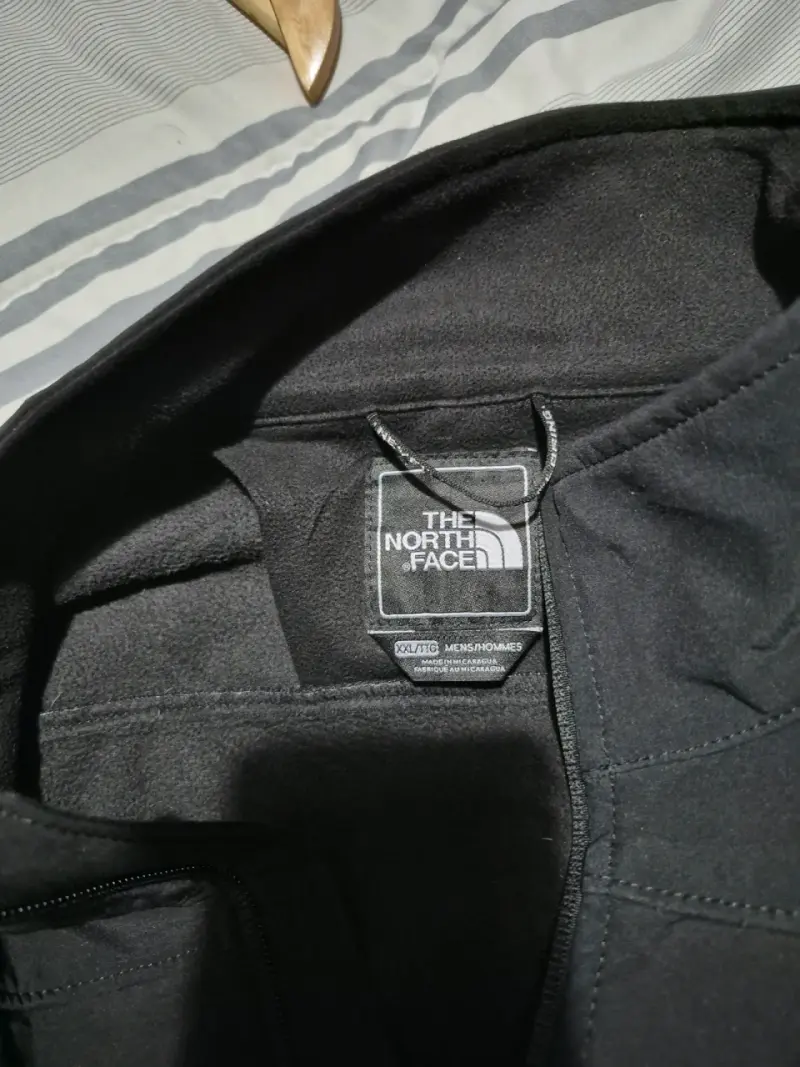 Chaqueta Softshell Negra The North Face - 3