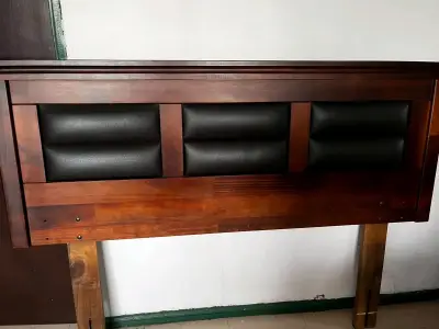 Cabecero de madera para cama - miniatura 2