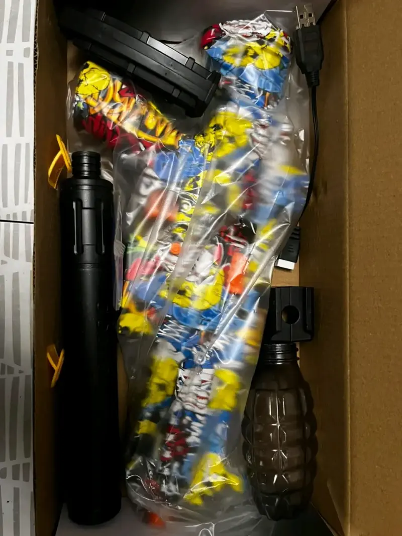 Rifle de Juguete Eléctrico M416 con Accesorios - 1