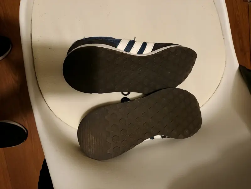 Zapatillas deportivas negras Adidas para hombre - 4