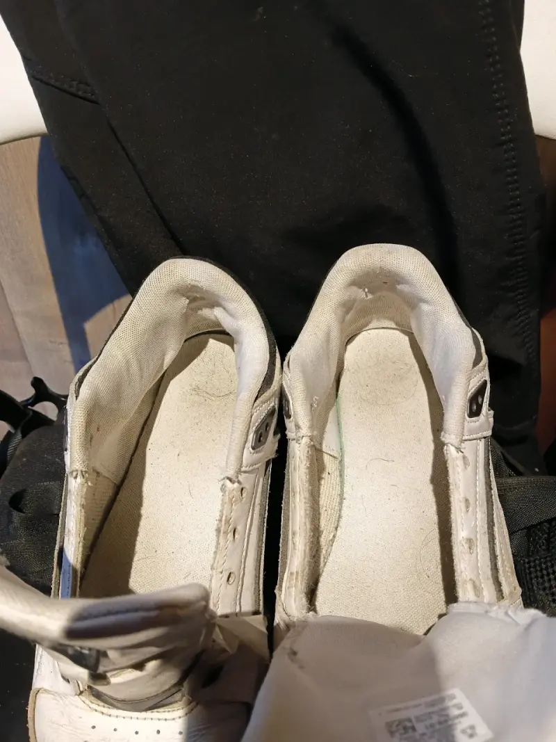 Zapatillas deportivas Puma blancas usadas - 3