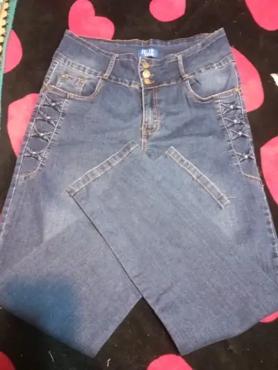Lote de jeans para mujer en varios tonos - miniatura 4