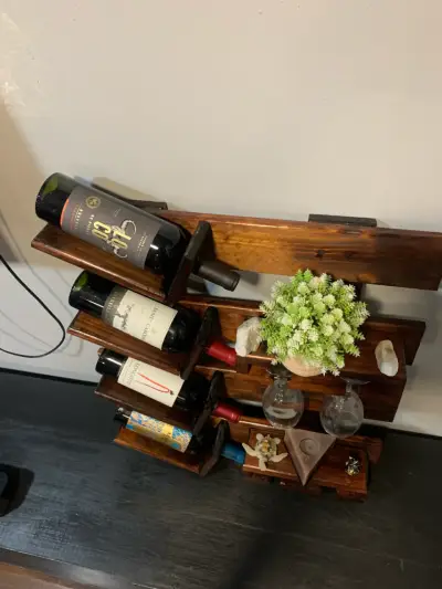 Estante de madera para vinos con copas - miniatura 1