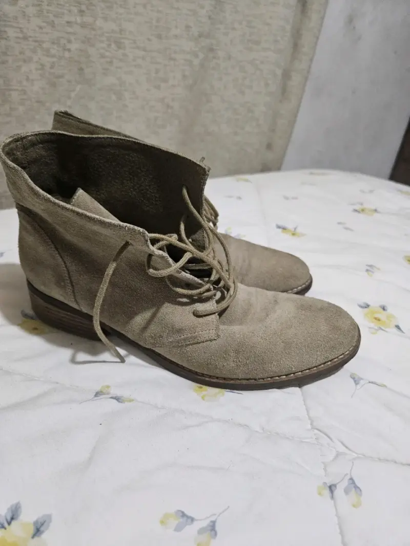 Botines de gamuza beige para mujer - 2