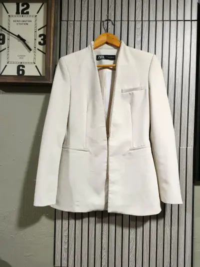 Blazer Beige crudo Elegante Zara Mujer - miniatura 1