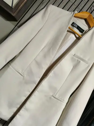Blazer Beige crudo Elegante Zara Mujer - miniatura 2