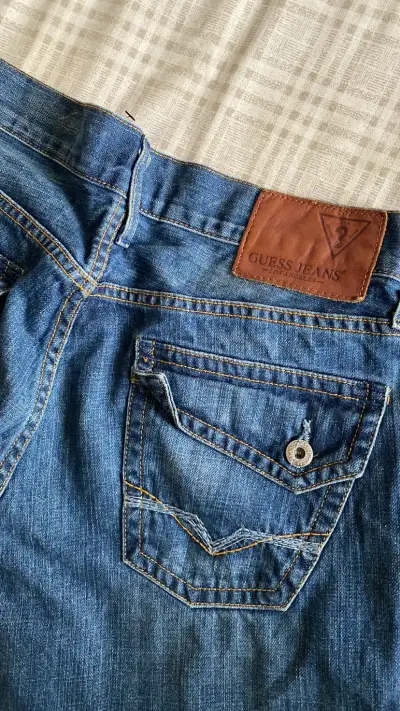 Jeans Guess Regular Bootcut para Hombre - miniatura 5