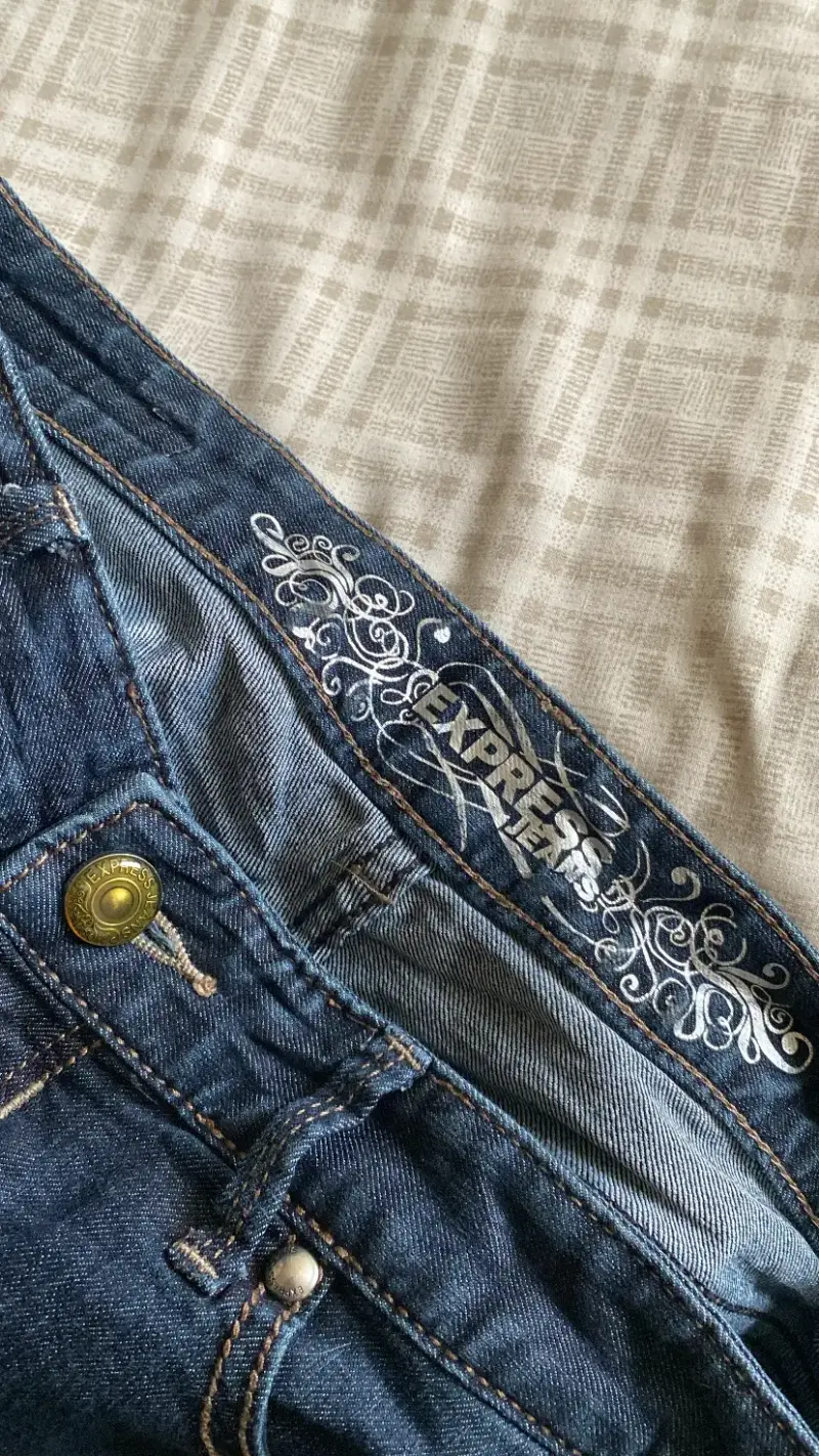 Jeans bootcut azul oscuro Express para mujer - 6