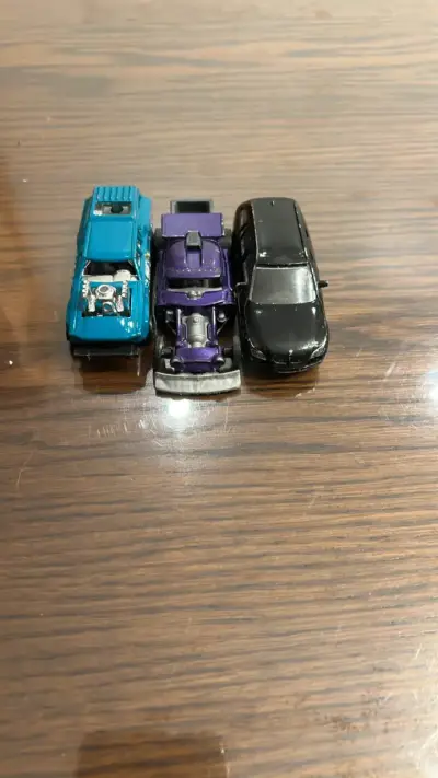 Set de autos de juguete metálicos - miniatura 1