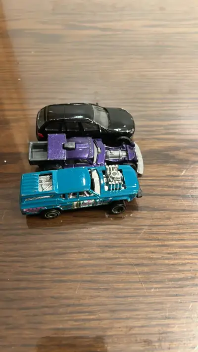 Set de autos de juguete metálicos - miniatura 3