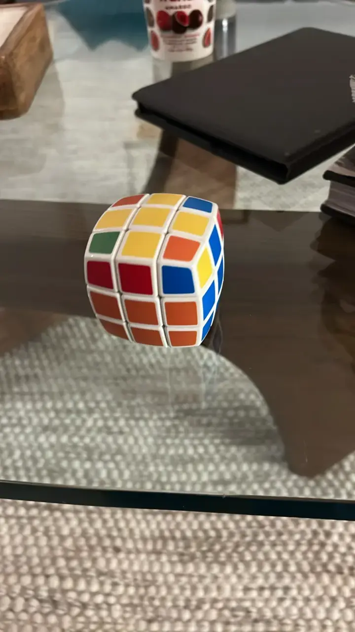 Cubo Rubik clásico 3x3 colorido