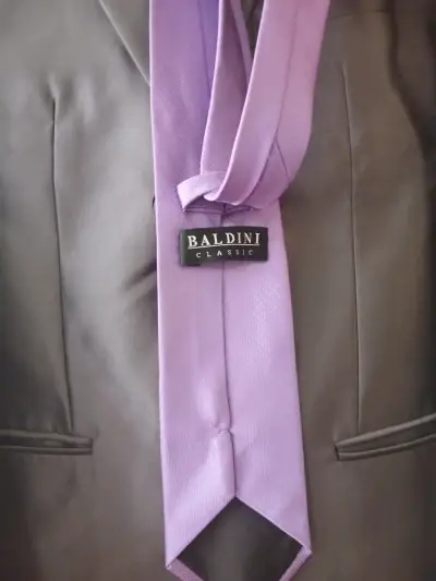 Traje de Hombre Gris con Corbata Morada Baldini - miniatura 2