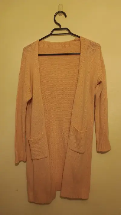 Cardigan largo de punto color beige - miniatura 1