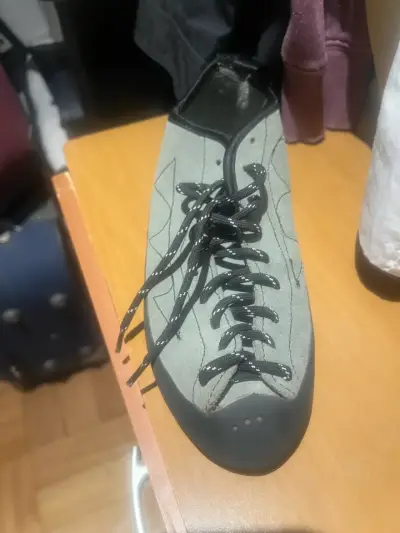Zapatos de escalada Mad Rock grises - miniatura 2