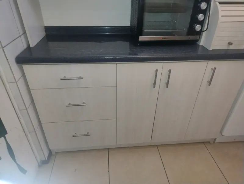 Mueble de cocina modular con horno eléctrico - 2