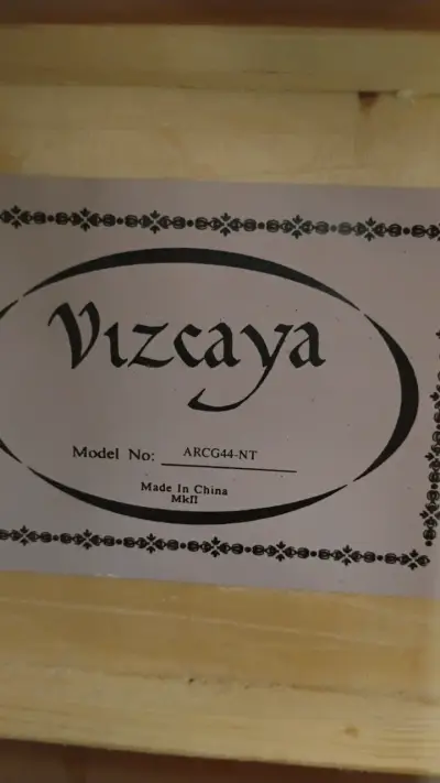 Guitarra clásica Vizcaya con funda - miniatura 2