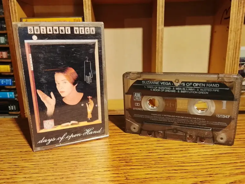 Cassette Suzanne Vega Days of Open Hand