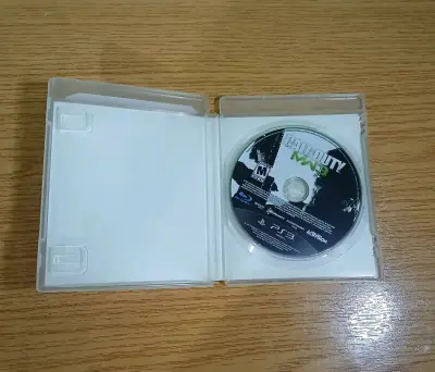 Juego PS3 Call of Duty MW3 en buen estado - miniatura 3