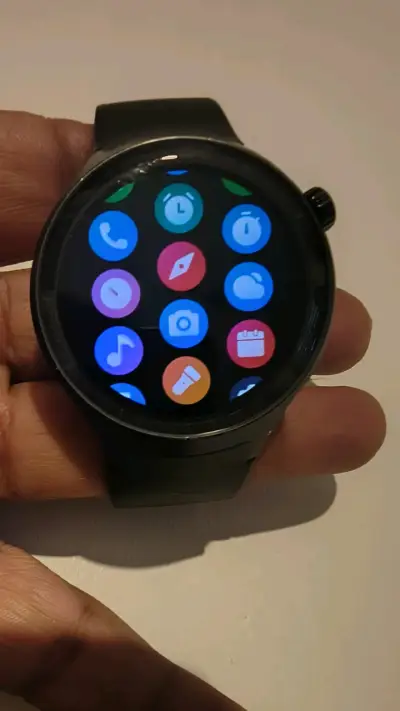 Reloj inteligente con pantalla táctil y monitor de actividad - miniatura 4