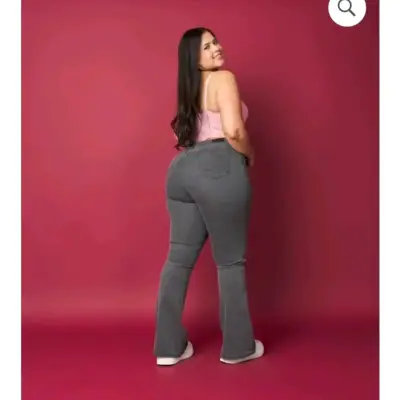 Jeans ajustados para mujer en negro y celeste - miniatura 6