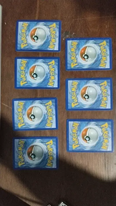 Lote de cartas Pokémon V - miniatura 2