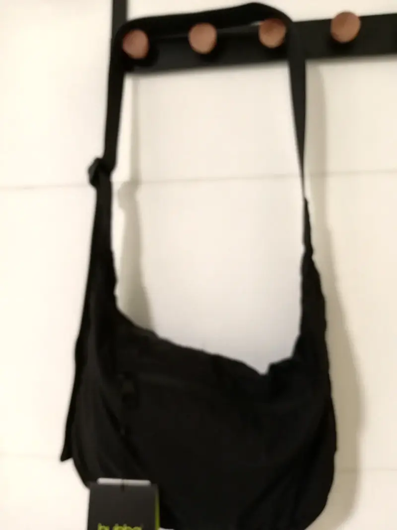 Bolso negro Bubba Essentials para viaje - 2