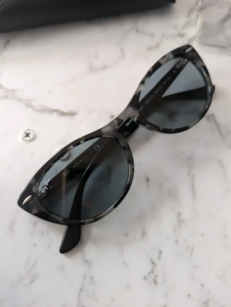 Gafas de sol Ray-Ban negras con estuche - 4