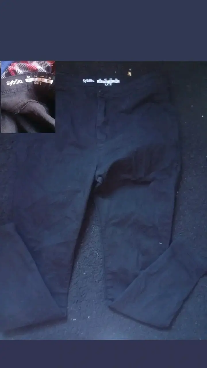 Jeans de mezclilla desgastados para mujer - 4