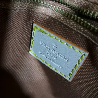 Bolso bandolera Louis Vuitton monograma clásico - miniatura 2