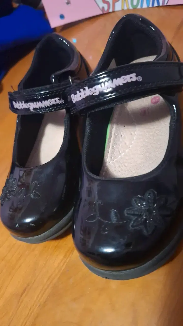 Zapatos escolares negros Bubblegummers para niña - 2
