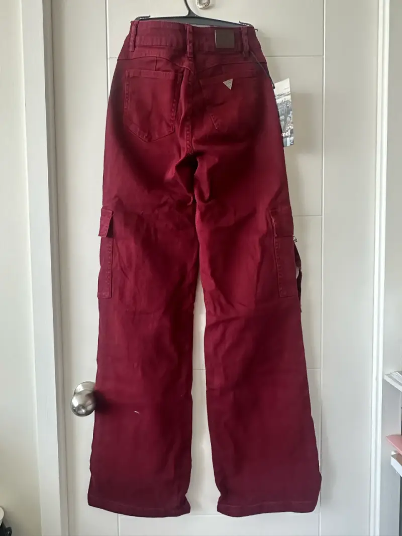Pantalones cargo anchos color vino 27Street - 6