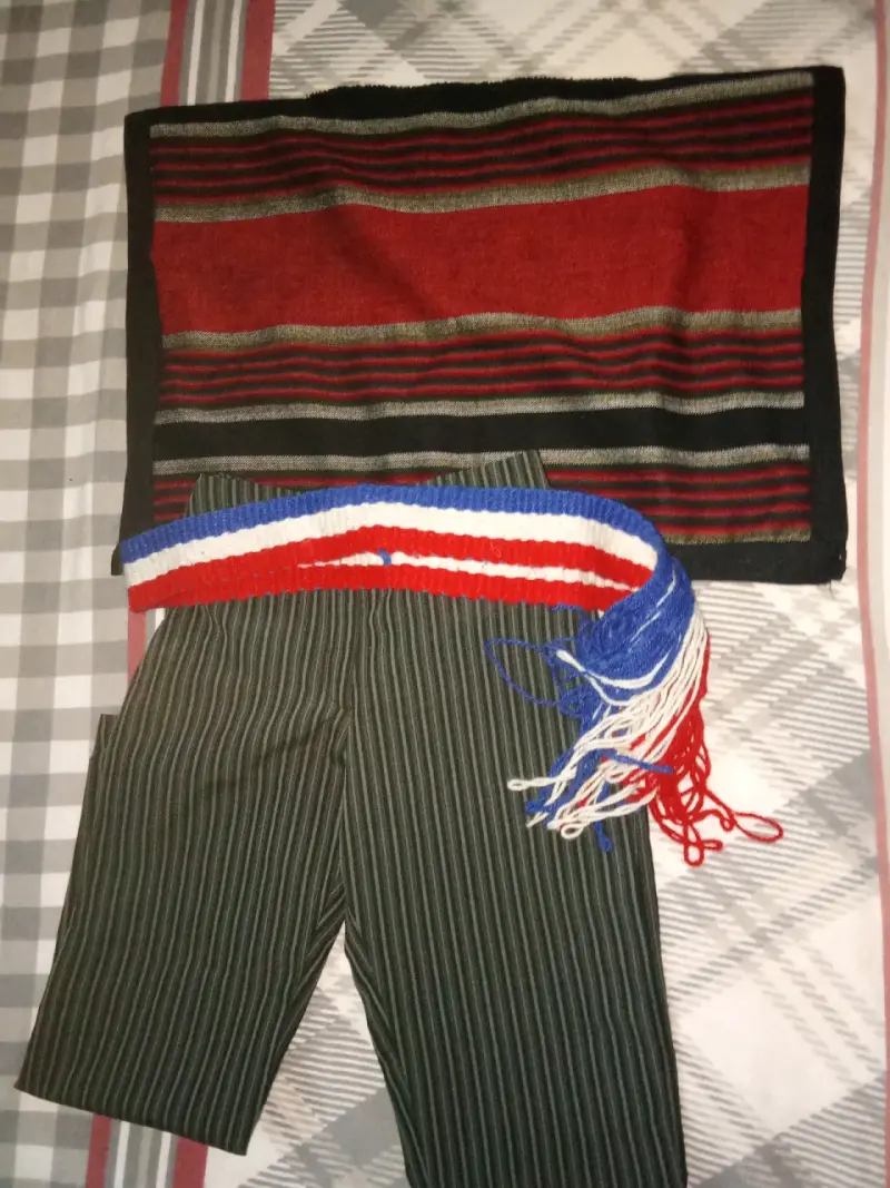 Conjunto de huaso chileno con botas negras - 2