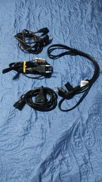Set de cables de alimentación y conexión - miniatura 1