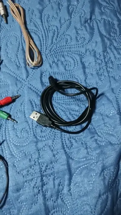 Set de cables y adaptadores de audio - miniatura 4