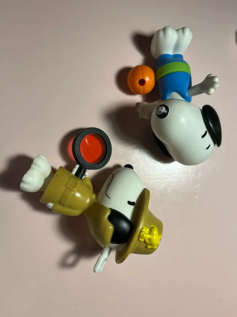 Figuras de colección Snoopy con accesorios - 2