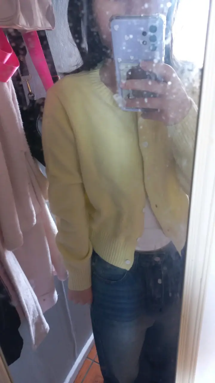 Cárdigan amarillo para mujer en buen estado - 2