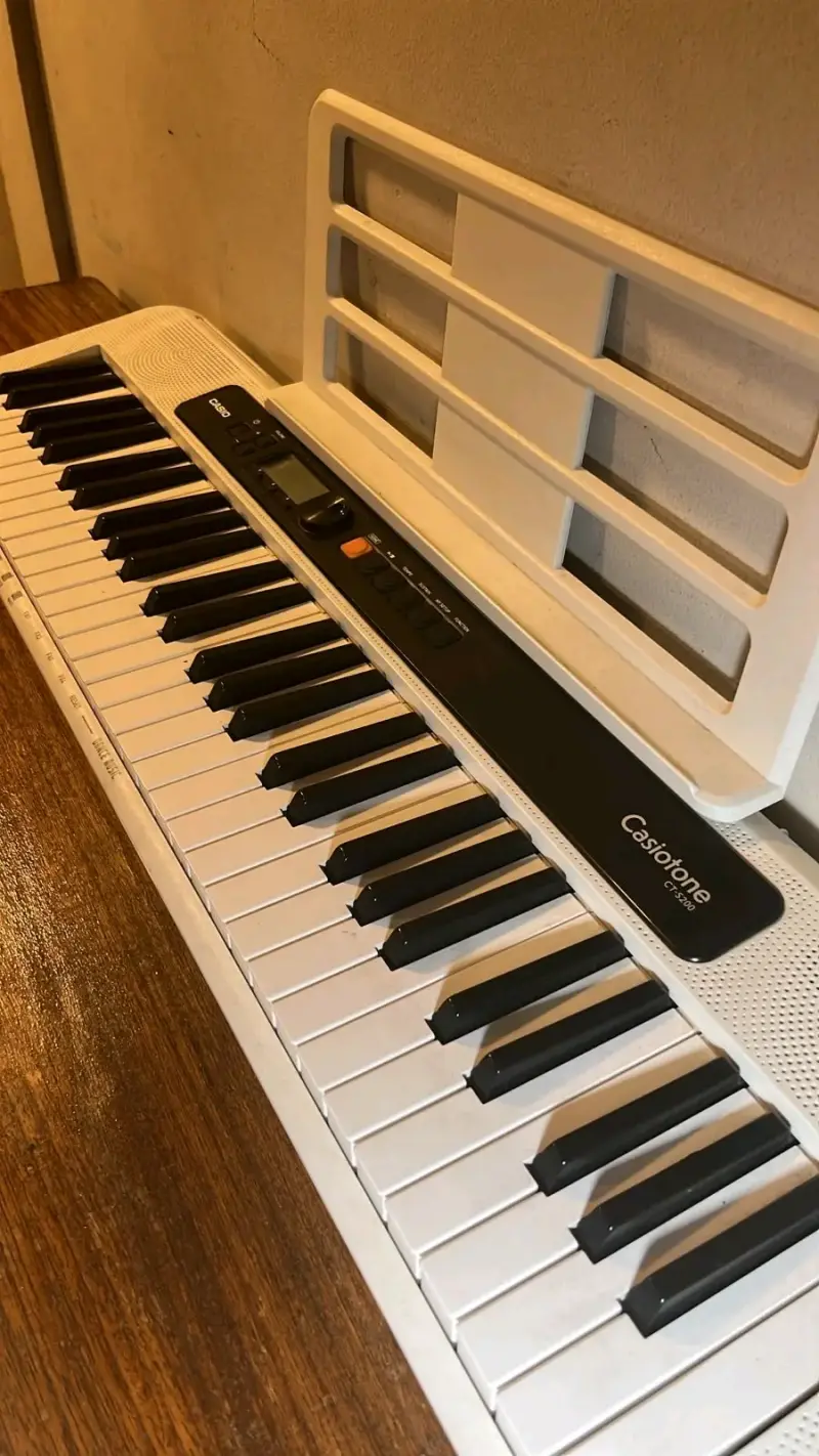 Teclado Casio CT-S200 Blanco Portátil - 1