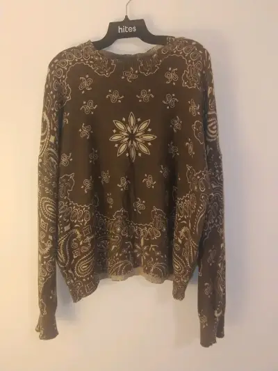 Suéter marrón con diseño paisley Tattiene - miniatura 1