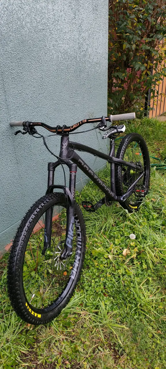 Dartmoor primal 27,5 negro mate - 1